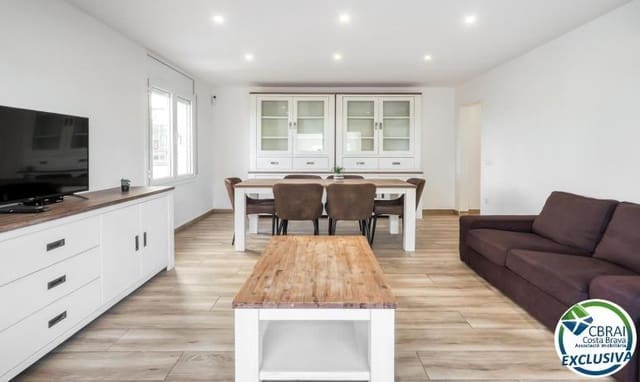 3 chambre Appartement à vendre à Roses avec piscine - 215 000 € (Ref: 9433350)