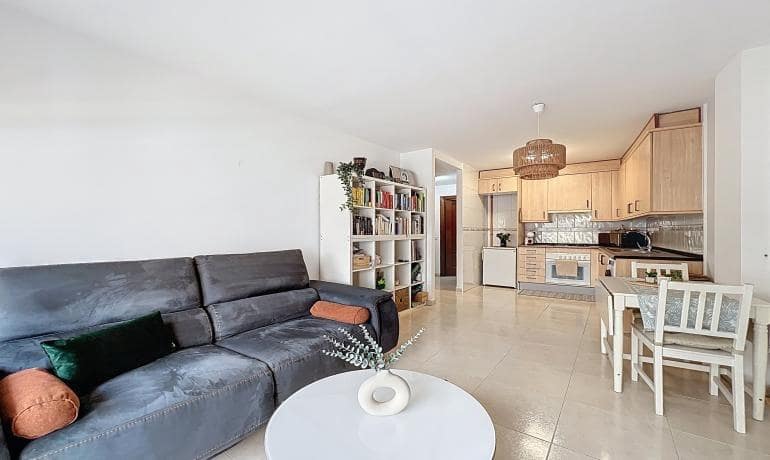 2 chambre Appartement à vendre à Roses - 185 000 € (Ref: 9440012)