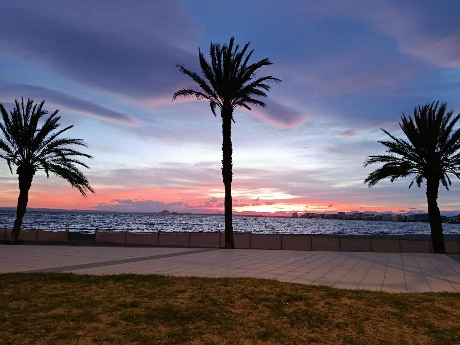 2 bedroom Apartment for sale in Roses - € 185,000 (Ref: 9440012)