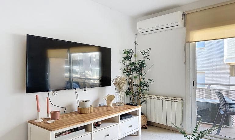 2 bedroom Apartment for sale in Roses - € 185,000 (Ref: 9440012)