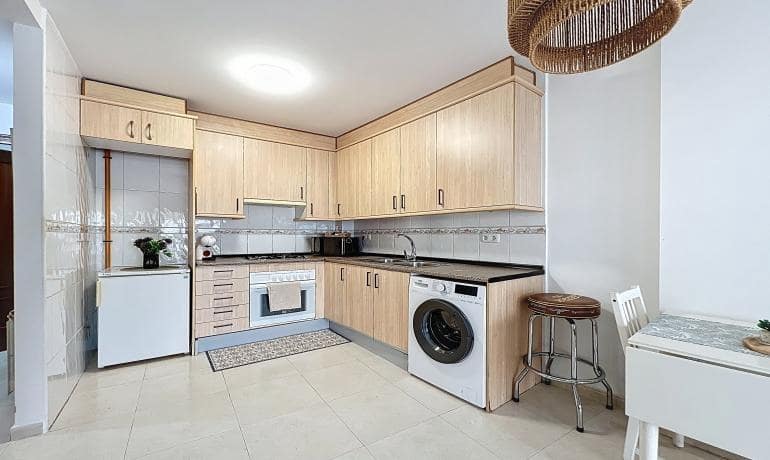 2 bedroom Apartment for sale in Roses - € 185,000 (Ref: 9440012)
