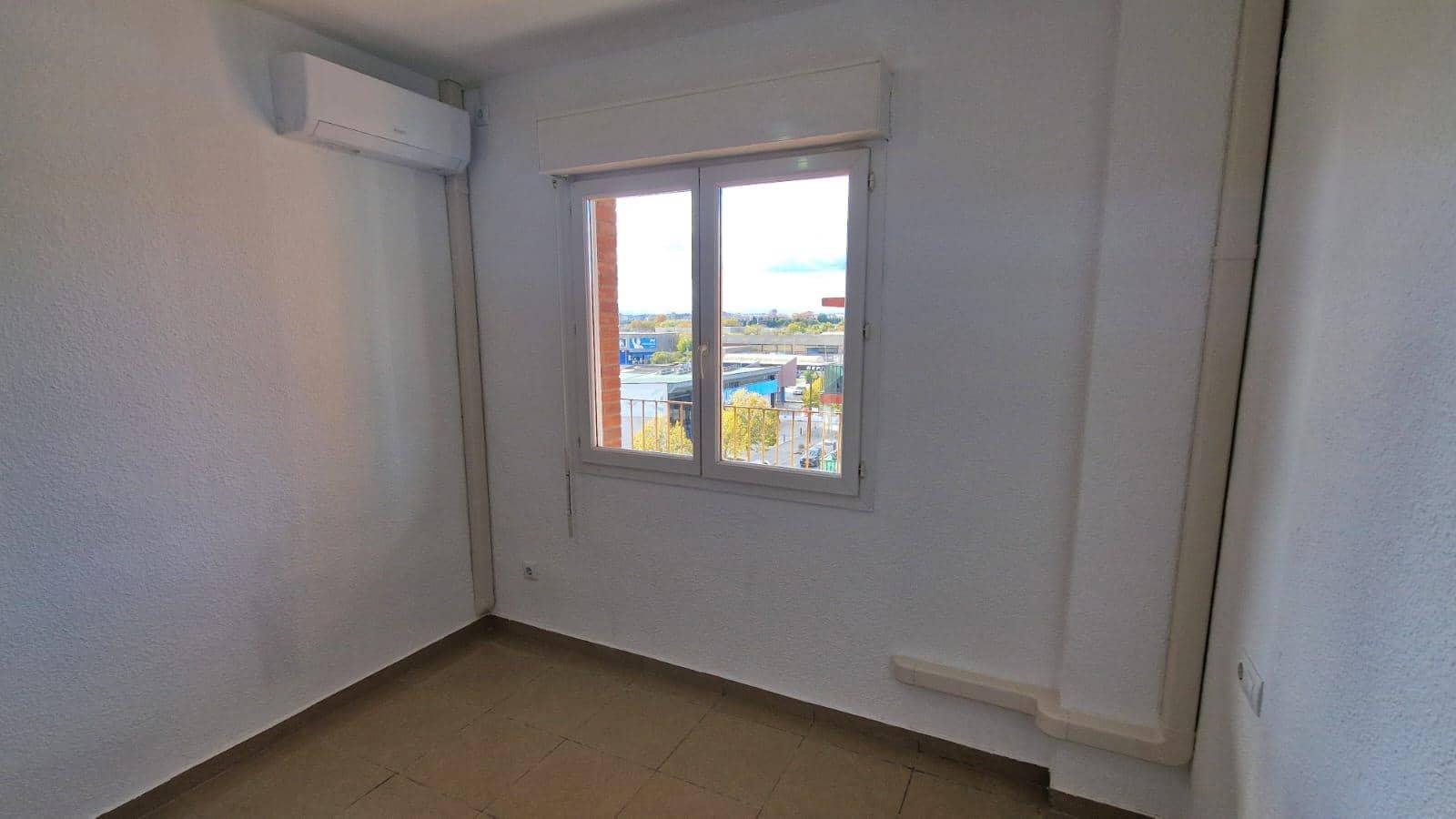 4 Zimmer Apartment zu vermieten in Figueres - 559 € (Ref: 9446241)