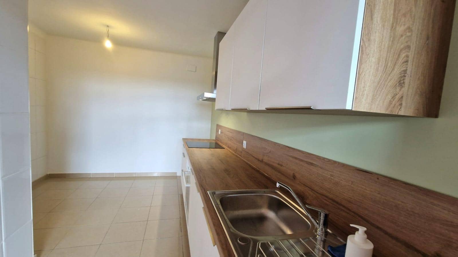 4 Zimmer Apartment zu vermieten in Figueres - 559 € (Ref: 9446241)
