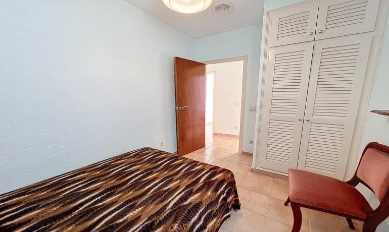 3 bedroom Apartment for sale in Roses - € 185,000 (Ref: 9446243)