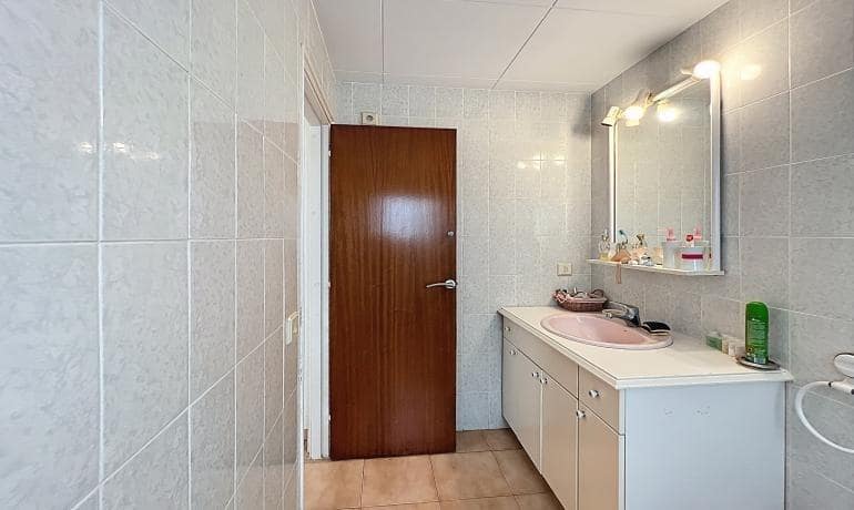 3 bedroom Apartment for sale in Roses - € 179,000 (Ref: 9446243)