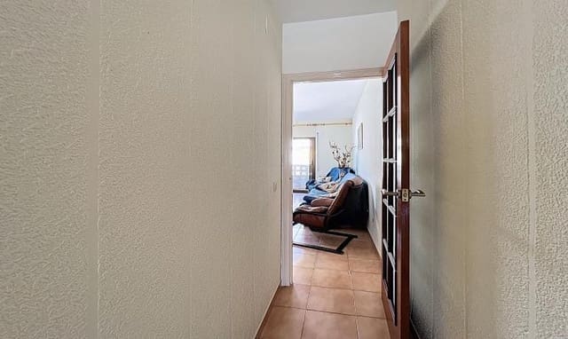 Apartamento de 3 habitaciones en Roses en venta - 179.000 € (Ref: 9446243)