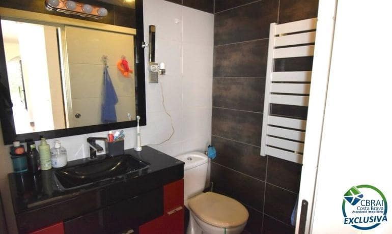 2 soverom Hus til salgs i Empuriabrava med garasje - € 395 000 (Ref: 9450203)