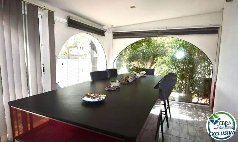 2 soverom Hus til salgs i Empuriabrava med garasje - € 395 000 (Ref: 9450203)