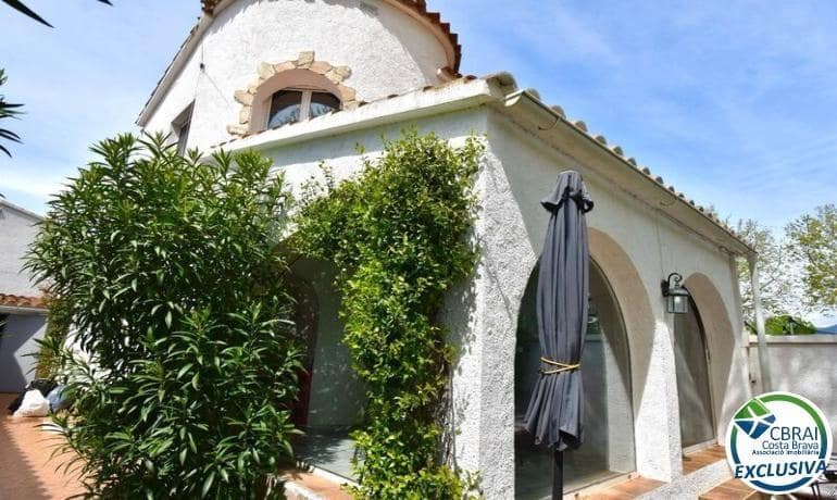 2 soverom Hus til salgs i Empuriabrava med garasje - € 395 000 (Ref: 9450203)