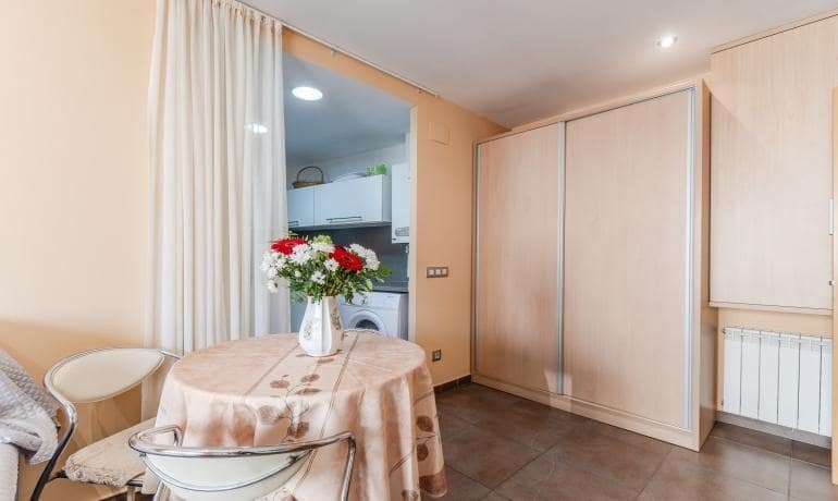 1 slaapkamer Appartement te koop in Roses - € 169.000 (Ref: 9452771)