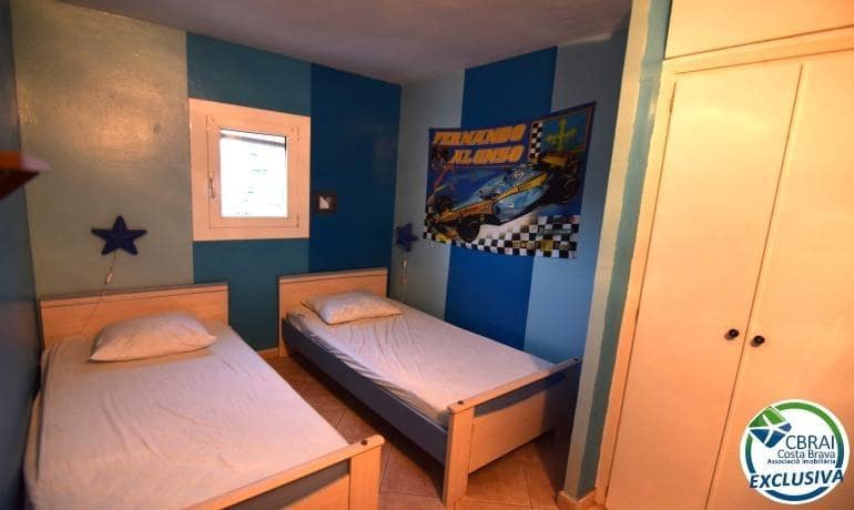 4 soveværelse Byhus til salg i Empuriabrava - € 500.000 (Ref: 9497135)