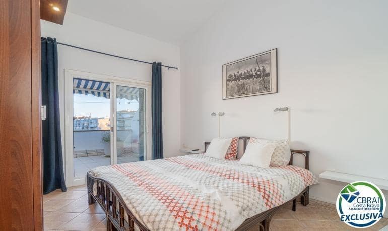 4 Zimmer Haus zu verkaufen in Empuriabrava - 455.000 € (Ref: 9497135)