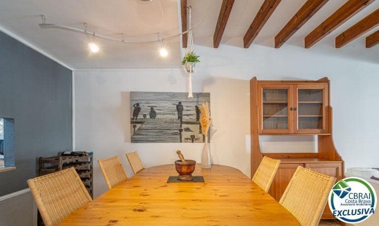 4 Zimmer Haus zu verkaufen in Empuriabrava - 455.000 € (Ref: 9497135)