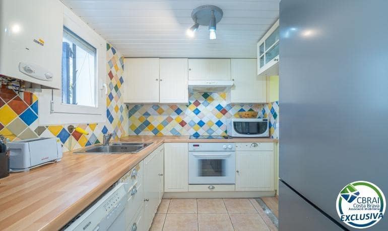 4 Zimmer Haus zu verkaufen in Empuriabrava - 455.000 € (Ref: 9497135)