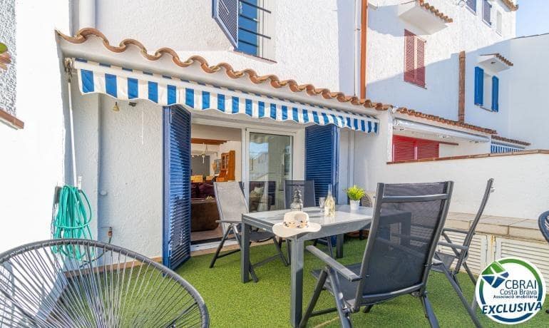 4 Zimmer Haus zu verkaufen in Empuriabrava - 455.000 € (Ref: 9497135)