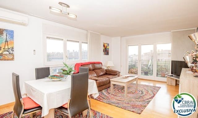 3 bedroom Flat for sale in Figueres with garage - € 185,000 (Ref: 9508808)