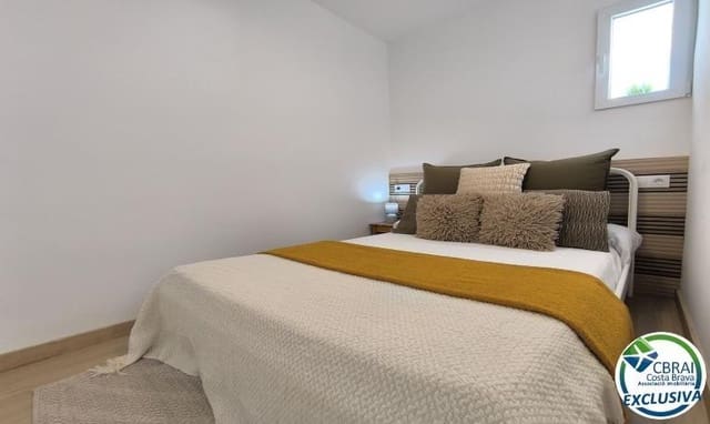 2 slaapkamer Appartement te koop in Empuriabrava, Castelló d'Empúries - € 175.000 (Ref: 9516005)
