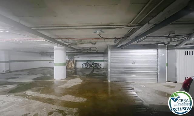 Garasje til salgs i Empuriabrava, Castelló d'Empúries - € 37 500 (Ref: 9516006)