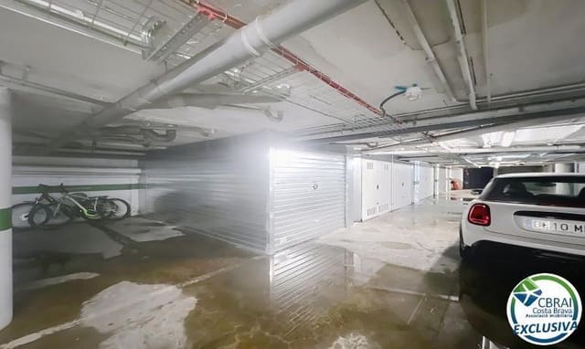 Garasje til salgs i Empuriabrava, Castelló d'Empúries - € 37 500 (Ref: 9516006)