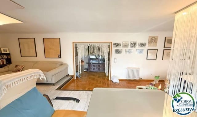 4 quarto Apartamento para venda em Figueres - 210 000 € (Ref: 9516008)