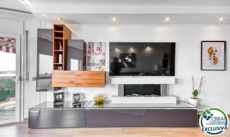 3 soveværelse Lejlighed til salg i Figueres - € 188.000 (Ref: 9516009)