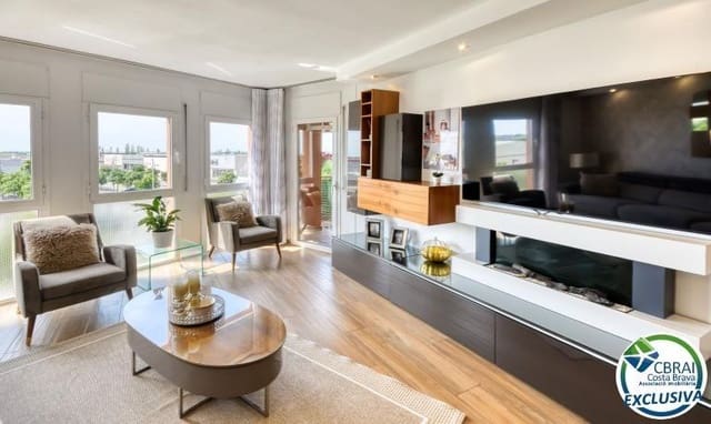 3 soveværelse Lejlighed til salg i Figueres - € 188.000 (Ref: 9516009)