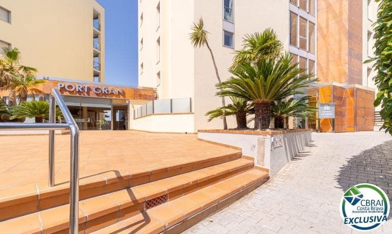 3 bedroom Apartment for sale in Santa Margarida with pool garage - € 390,000 (Ref: 9527619)