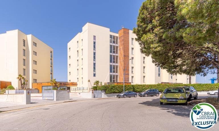 3 bedroom Apartment for sale in Santa Margarida with pool garage - € 390,000 (Ref: 9527619)