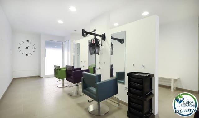 Kommersiell till salu i Roses - 172 000 € (Ref: 9527620)