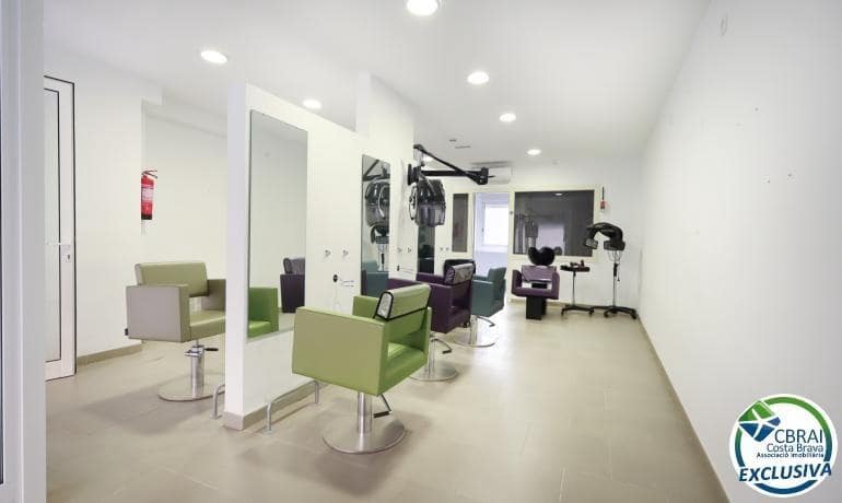 Gewerbe zu verkaufen in Roses - 122.000 € (Ref: 9527620)