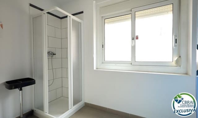 Gewerbe zu verkaufen in Roses - 122.000 € (Ref: 9527620)
