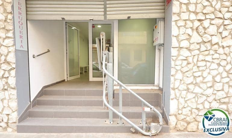 Gewerbe zu verkaufen in Roses - 122.000 € (Ref: 9527620)