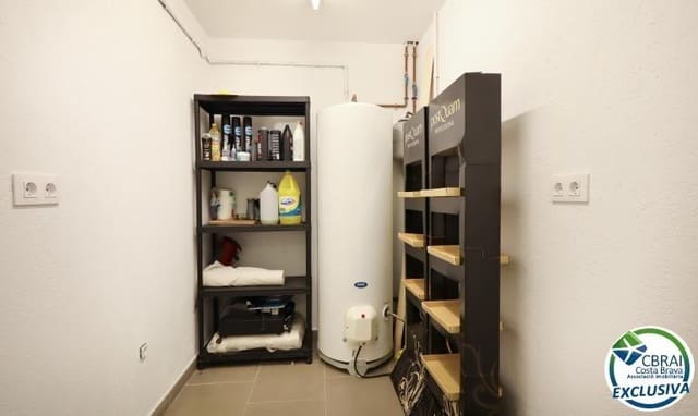 Gewerbe zu verkaufen in Roses - 122.000 € (Ref: 9527620)