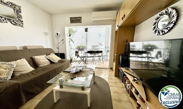 1 bedroom Apartment for sale in Empuriabrava, Castelló d'Empúries - € 79,000 (Ref: 9527621)