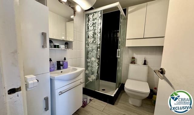 1 bedroom Apartment for sale in Empuriabrava, Castelló d'Empúries - € 79,000 (Ref: 9527621)