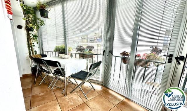 1 bedroom Apartment for sale in Empuriabrava, Castelló d'Empúries - € 79,000 (Ref: 9527621)