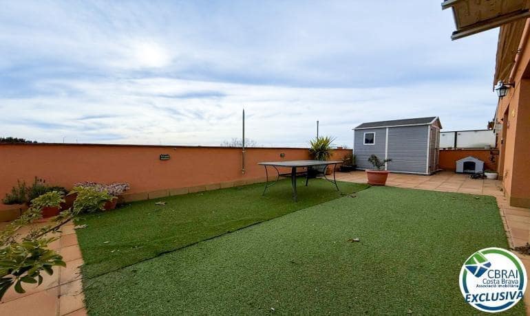 3 sypialnia Apartament na sprzedaż w Vilatenim z basenem - 275 000 € (Ref: 9535862)