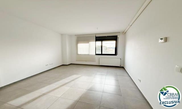 3 quarto Apartamento para venda em Vilatenim, Figueres com piscina - 275 000 € (Ref: 9535862)