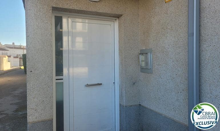 1 makuuhuone Huoneisto myytävänä paikassa Santa Margarida mukana uima-altaan - 129 000 € (Ref: 9535864)