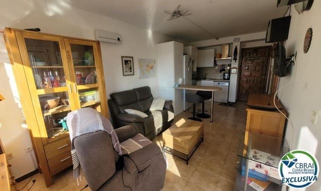 1 bedroom Apartment for sale in Santa Margarida, Roses with pool - € 129,000 (Ref: 9535864)