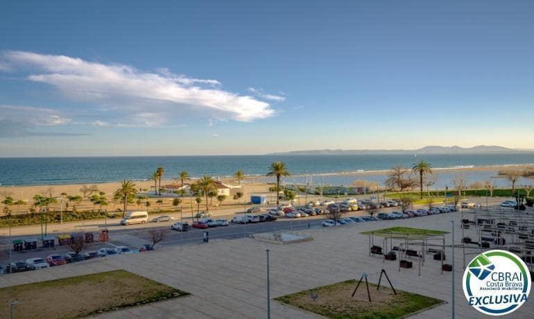 2 Zimmer Apartment zu verkaufen in Empuriabrava - 220.000 € (Ref: 9536766)