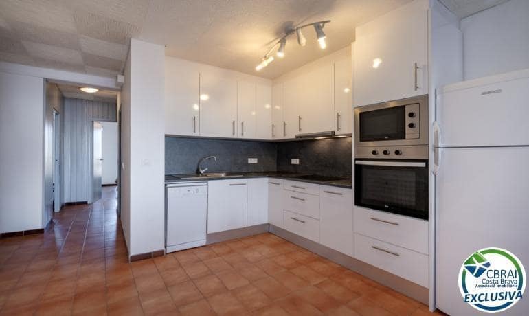 2 Zimmer Apartment zu verkaufen in Empuriabrava - 220.000 € (Ref: 9536766)