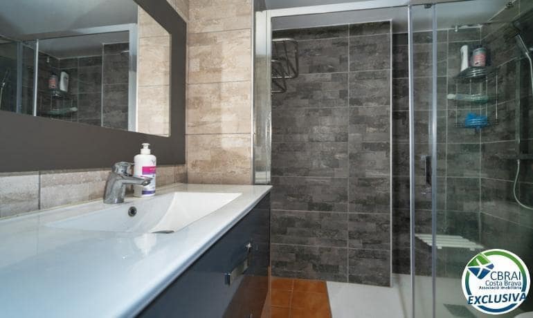 2 Zimmer Apartment zu verkaufen in Empuriabrava - 220.000 € (Ref: 9536766)