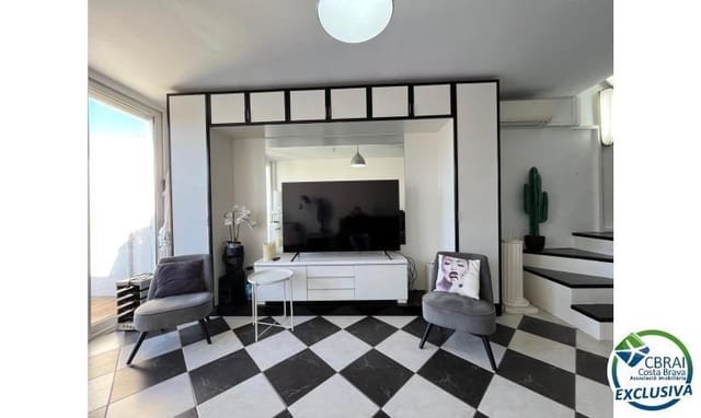 3 soverom Villa til salgs i Empuriabrava, Castelló d'Empúries med svømmebasseng - € 595 000 (Ref: 9536767)