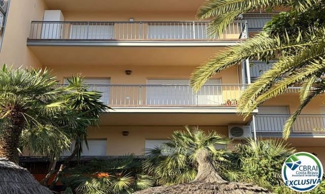 3 bedroom Apartment for sale in Santa Margarida, Roses - € 175,000 (Ref: 9543520)