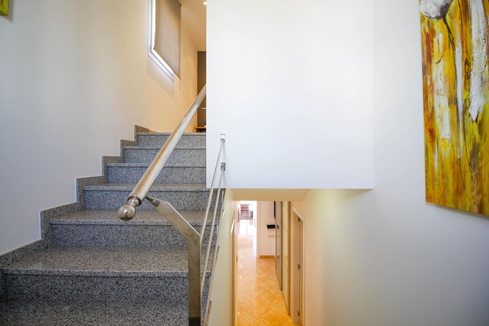 Chalet de 4 habitaciones en Empuriabrava en venta con piscina garaje - 1.295.000 € (Ref: 9551303)