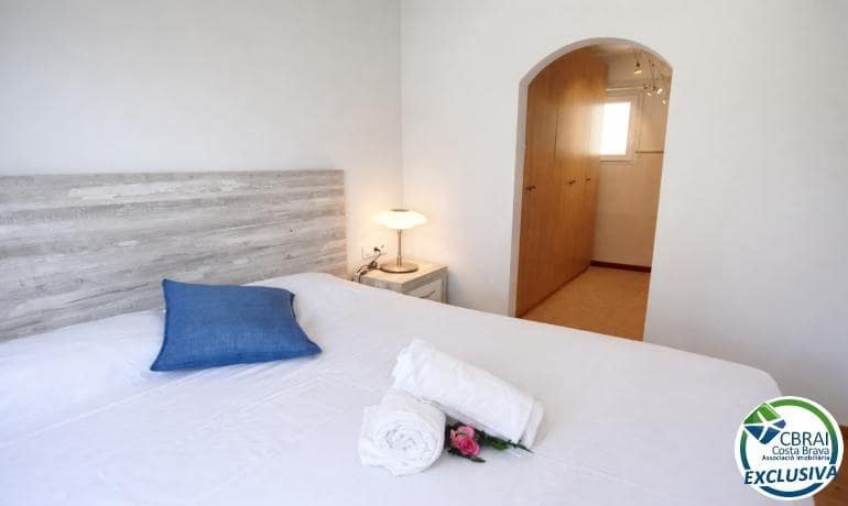 3 slaapkamer Villa te koop in Roses - € 395.000 (Ref: 9571082)