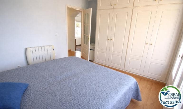 3 slaapkamer Villa te koop in Roses - € 395.000 (Ref: 9571082)