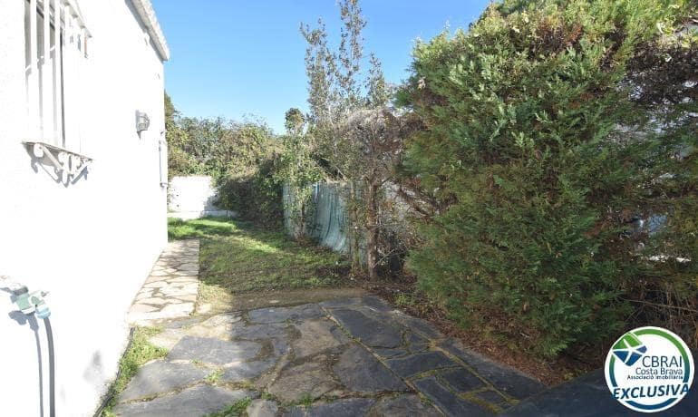 3 slaapkamer Villa te koop in Roses - € 395.000 (Ref: 9571082)