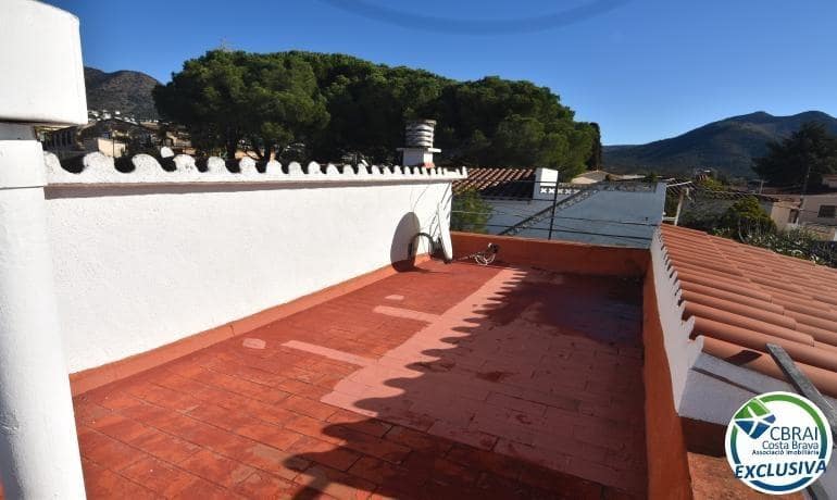 3 slaapkamer Villa te koop in Roses - € 395.000 (Ref: 9571082)